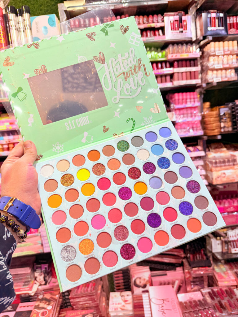 SFR Hated With Love 63 Colors Palette